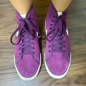 Nike purple and white suede high top trainers US Size 8.5 EUR 40